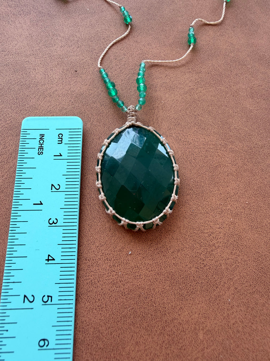 Noor – Collier en Agate Verte Naturelle